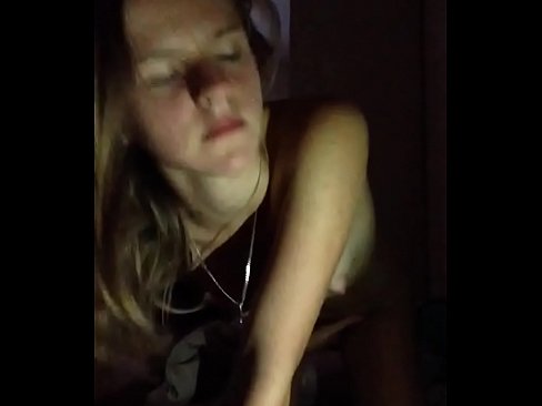 ❤️ Uma garota se masturba e se ejacula ❤️❌ Porno bonito em nós ❌️